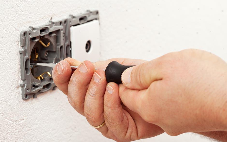 activité électricien Romescamps